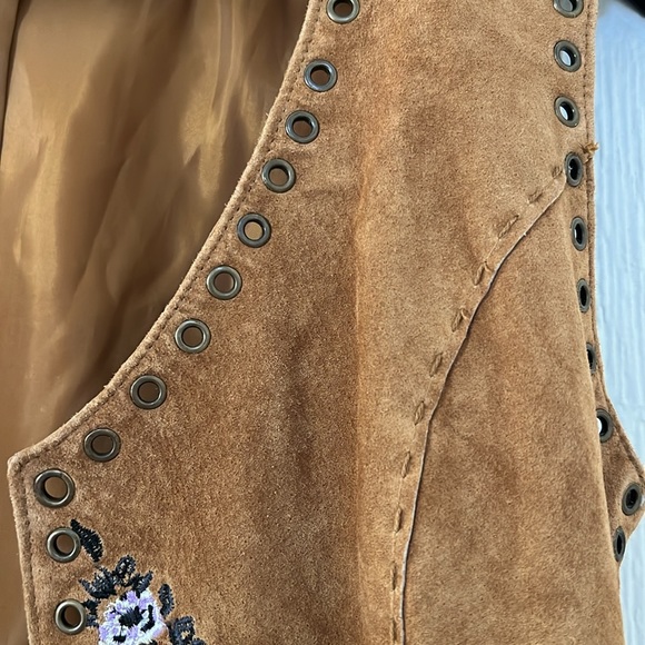 Aldo Boho Leather Vest - Picture 5 of 11